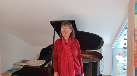 Sängerin und Organistin