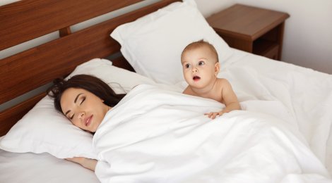 Sollen Kinder im Elternbett schlafen?