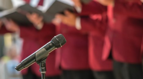 Chur wird zur Singstadt, Theateraufführungen in Zuoz und Flims