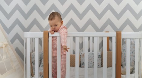 Worauf bei Betten für Babys geachtet werden sollte