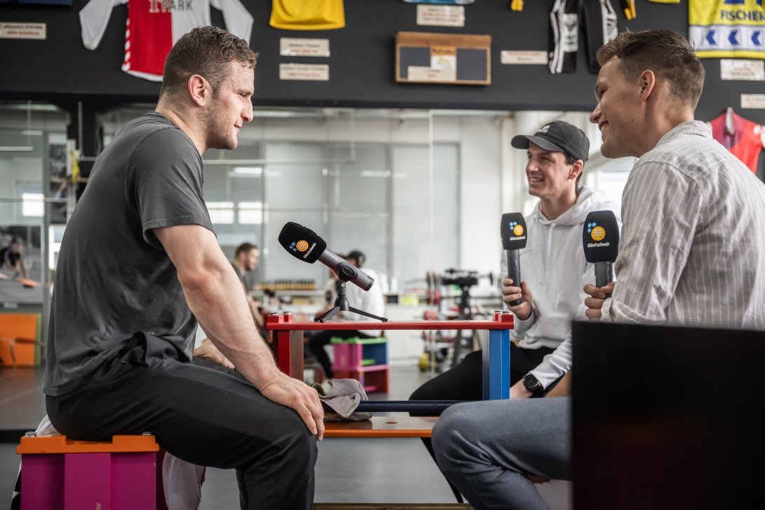 Podcast Hosalupf #1 mit Armon Orlik: «Damit ich über die Strenge schlage, muss eigentlich nicht so viel passieren.»